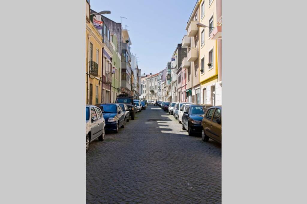 Apartamento Cosy 3 Bedrooms At Campolide - 60 1a